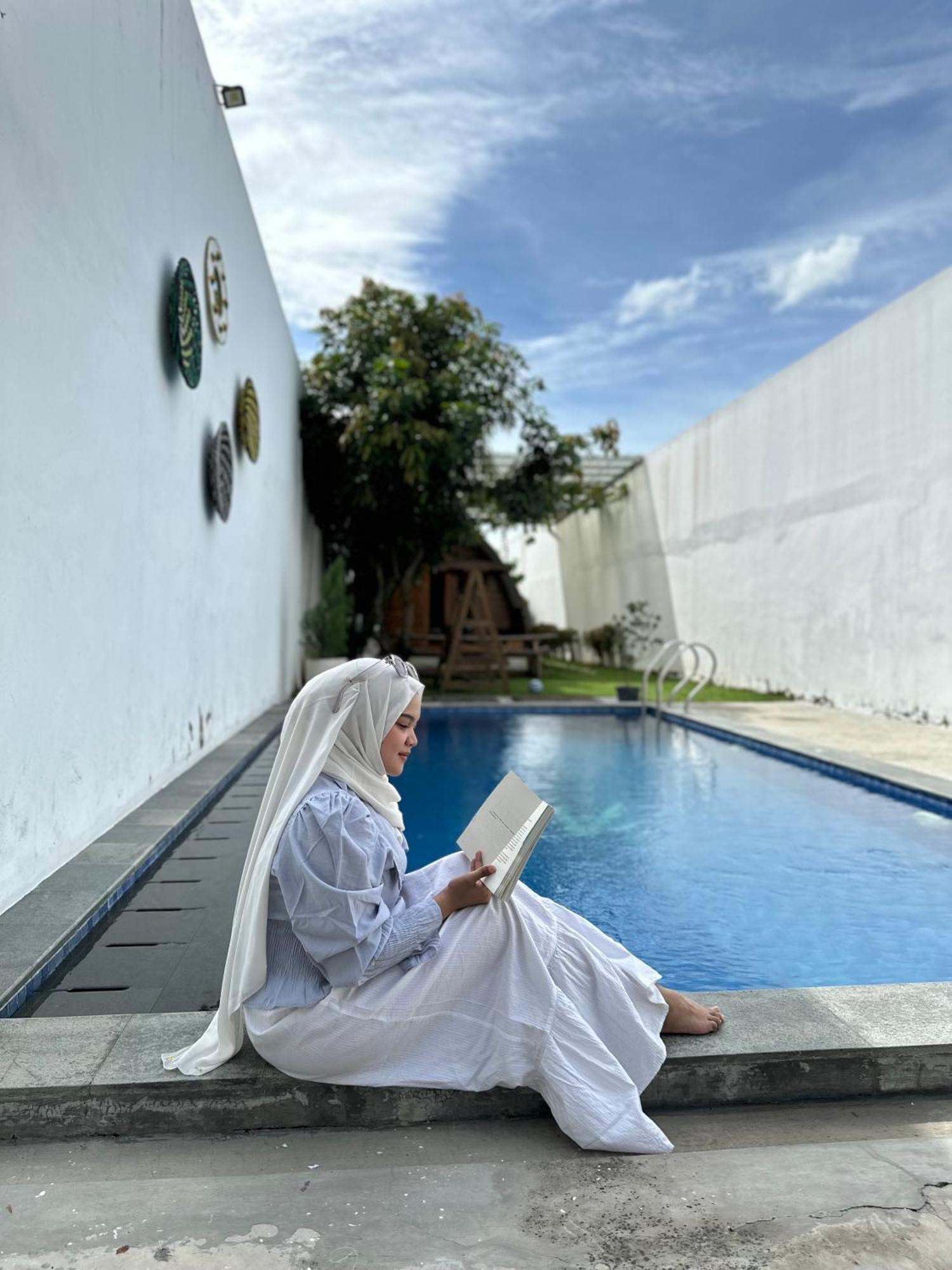 Villa Rumah Putih Jogja Jogyakarta Zewnętrze zdjęcie